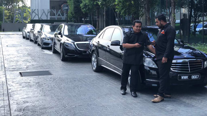 Mercedes Benz Slide 10